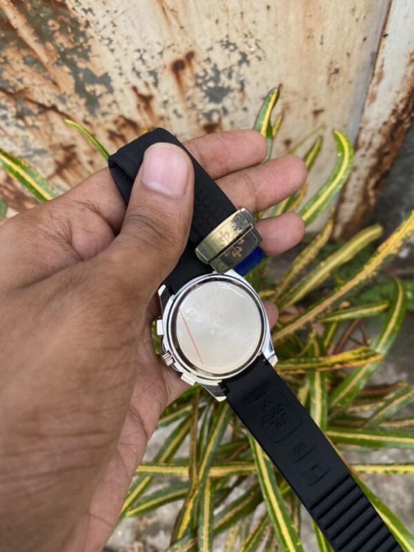 Pat*k Philippe Aquanaut Chronograph Watch - Image 5